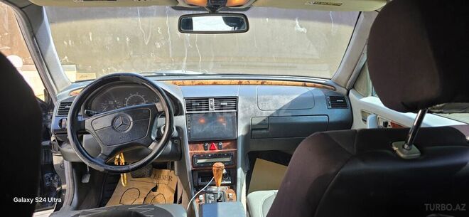 Mercedes C 230 1998, 373,000 km - 2.3 л - Bakı