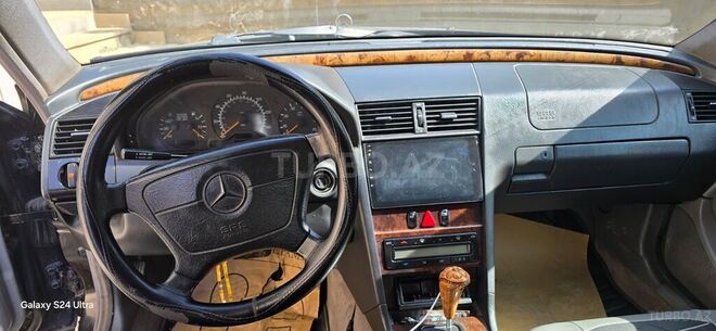 Mercedes C 230 1998, 373,000 km - 2.3 л - Bakı