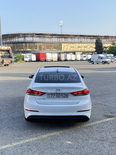Hyundai Elantra 2018, 170,000 km - 2.0 l - Bakı