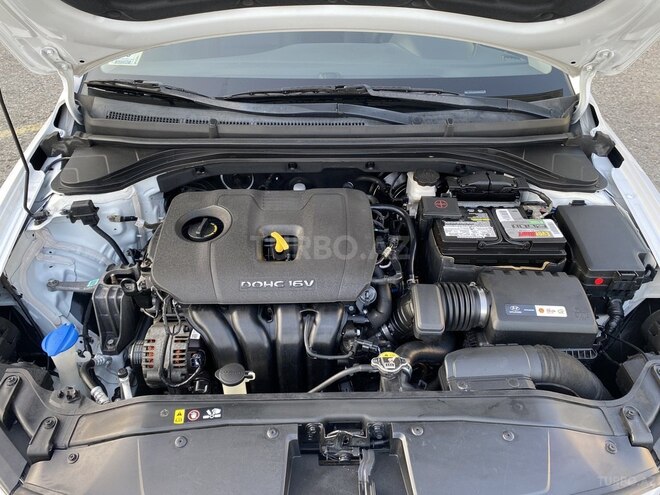 Hyundai Elantra 2018, 170,000 km - 2.0 l - Bakı