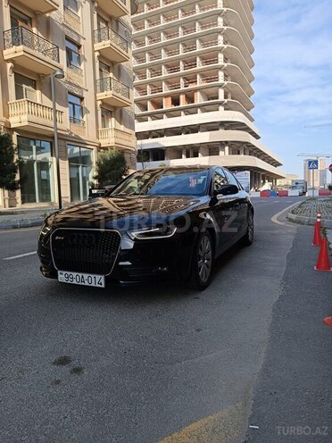 Audi A4 2015, 195,000 km - 1.8 л - Bakı