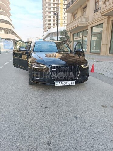 Audi A4 2015, 195,000 km - 1.8 л - Bakı
