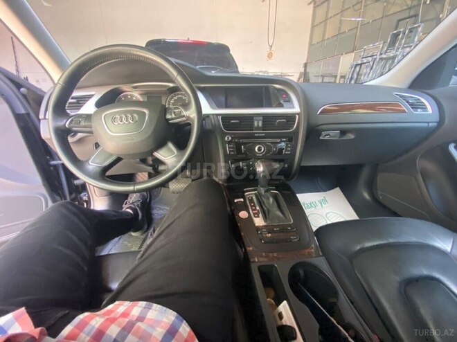 Audi A4 2015, 195,000 km - 1.8 л - Bakı