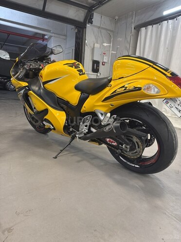 Suzuki GSX 1300 R Hayabusa-3