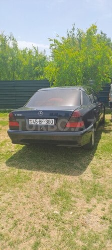 Mercedes C 180 2000, 299,000 km - 1.8 l - Ucar