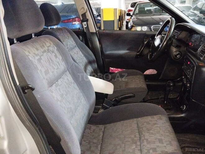 Opel Vectra 1997, 198,000 km - 1.6 л - Bakı