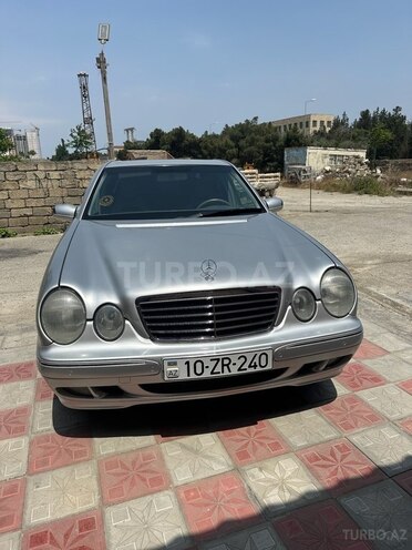 Mercedes E 240 2002, 320,000 km - 2.4 l - Bakı