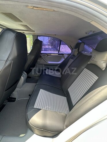 Mercedes E 240 2002, 320,000 km - 2.4 l - Bakı