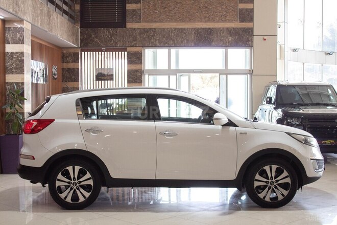 Kia Sportage 2011, 174,000 km - 2.4 л - Bakı