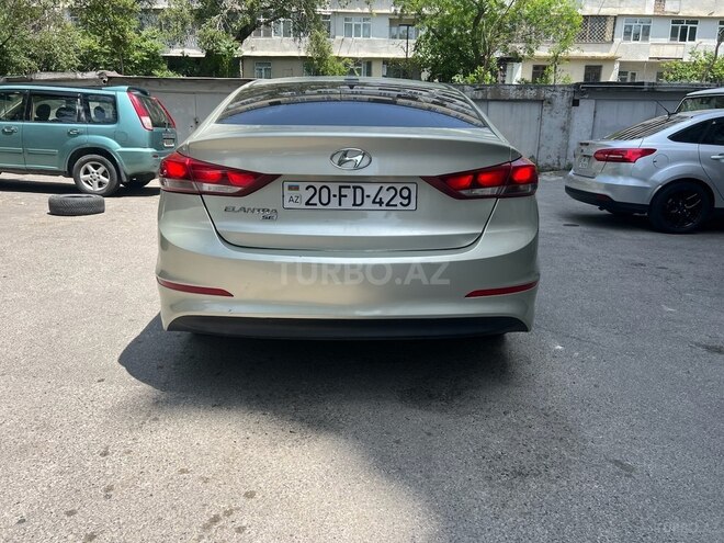 Hyundai Elantra 2017, 110,240 km - 2.0 l - Bakı