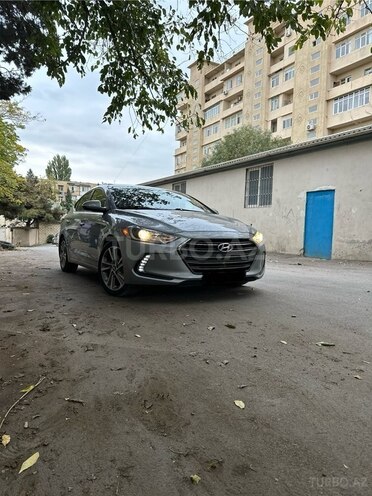 Hyundai Elantra 2018, 64,000 km - 2.0 л - Bakı