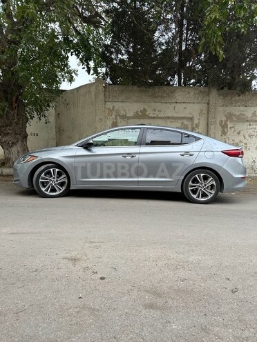 Hyundai Elantra 2018, 64,000 km - 2.0 л - Bakı