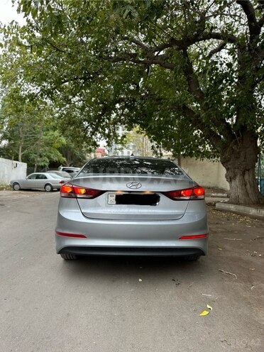 Hyundai Elantra 2018, 64,000 km - 2.0 л - Bakı