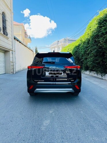 Toyota Highlander 2021, 30,000 km - 2.5 l - Bakı