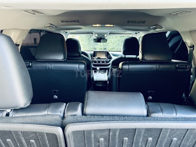 Toyota Highlander 2021, 30,000 km - 2.5 l - Bakı