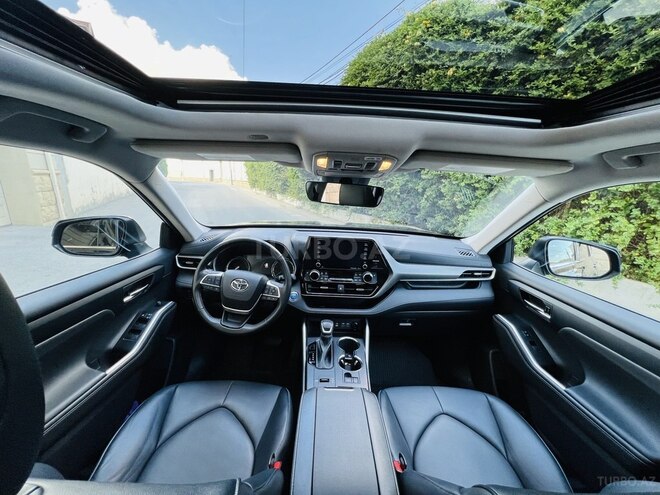 Toyota Highlander 2021, 30,000 km - 2.5 l - Bakı