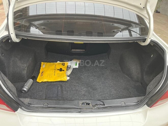 Nissan Sunny 2011, 275,000 km - 1.6 l - Tovuz