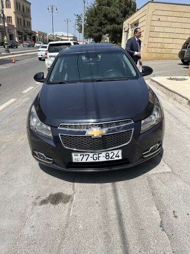 Chevrolet Cruze-1