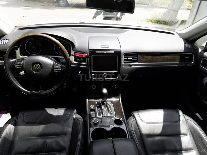 Volkswagen Touareg 2010, 179,000 km - 3.6 l - Bakı