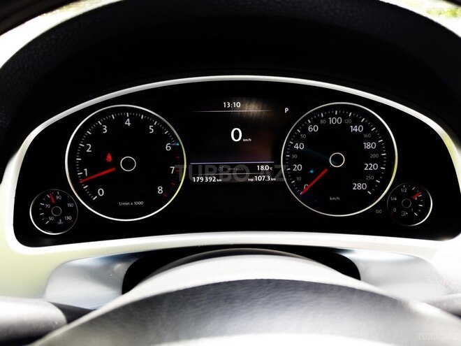 Volkswagen Touareg 2010, 179,000 km - 3.6 l - Bakı