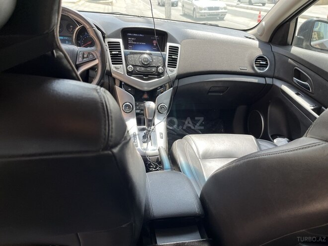 Chevrolet Cruze-4