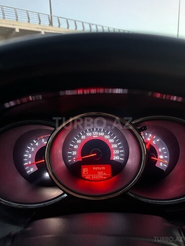 Kia Sorento 2010, 255,000 km - 2.0 л - Bakı