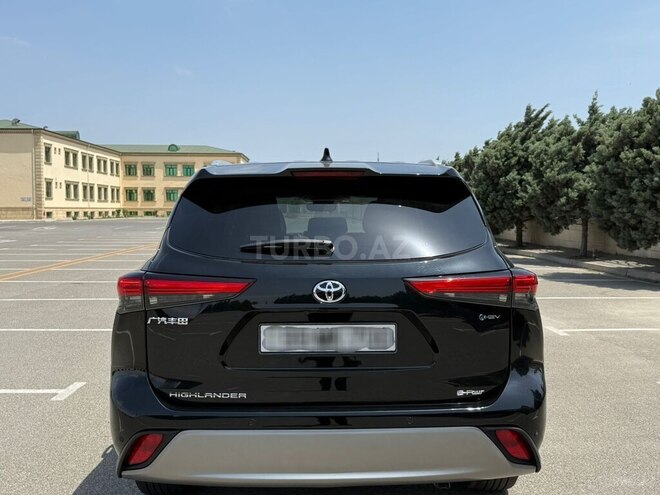 Toyota Highlander-10