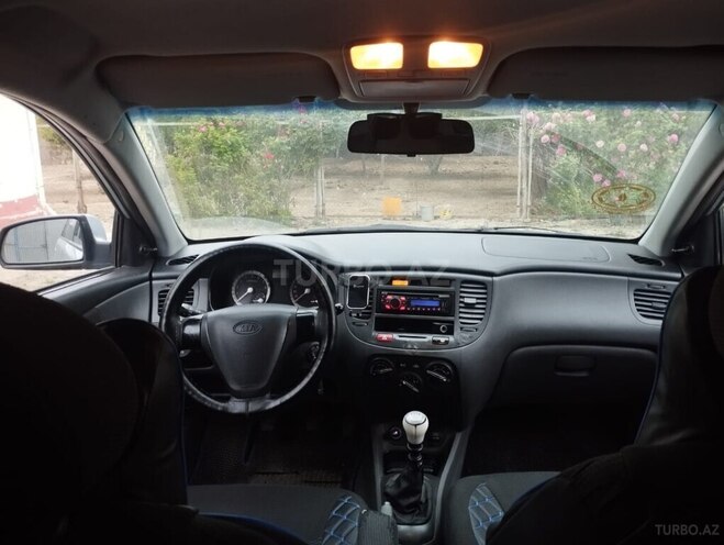 Kia Rio 2005, 388,000 km - 1.4 l - Biləsuvar
