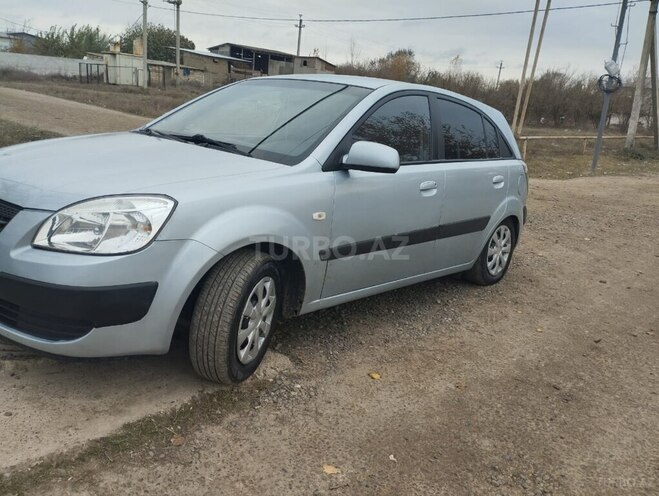 Kia Rio 2005, 388,000 km - 1.4 l - Biləsuvar