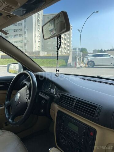 Volkswagen Passat 2003, 394,289 km - 1.8 l - Bakı