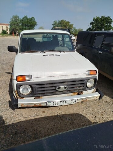 LADA (VAZ) Niva 2013, 300,000 km - 1.6 l - Şirvan