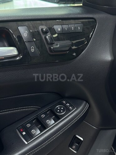 Mercedes ML 430 4MATIC-13
