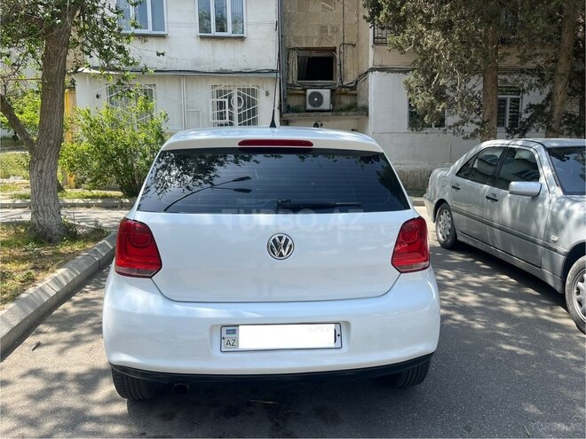 Volkswagen Polo 2010, 280,000 km - 1.4 л - Bakı
