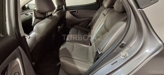 Hyundai Elantra 2011, 270,000 km - 1.8 л - Bakı