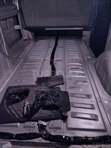 Mercedes Vito 115 2008, 340,222 km - 2.2 л - Qax