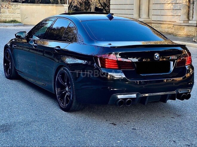 BMW M5 2014, 137,000 km - 4.4 l - Bakı