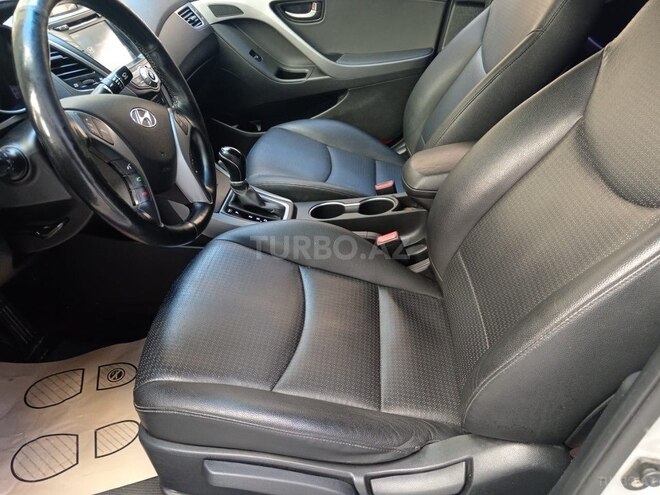 Hyundai Avante 2015, 186,253 km - 1.6 л - Bakı