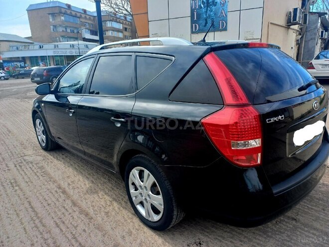 Kia  2010, 184,000 km - 1.4 l - Gəncə