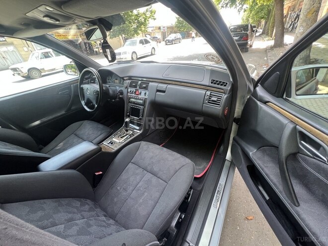 Mercedes E 220 d 2000, 36,000 km - 2.2 l - Ağcabədi