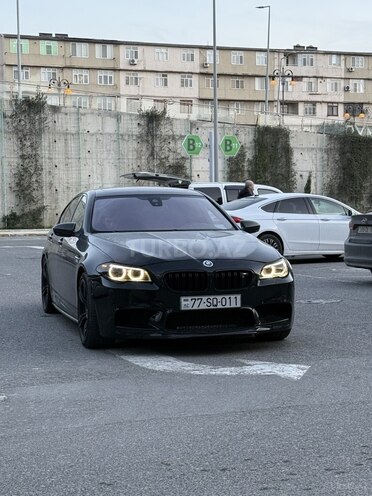 BMW M5 2014, 137,000 km - 4.4 l - Bakı