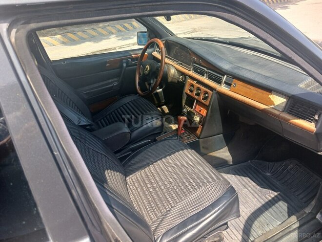 Mercedes 190 1990, 45,000 km - 1.8 l - Bakı