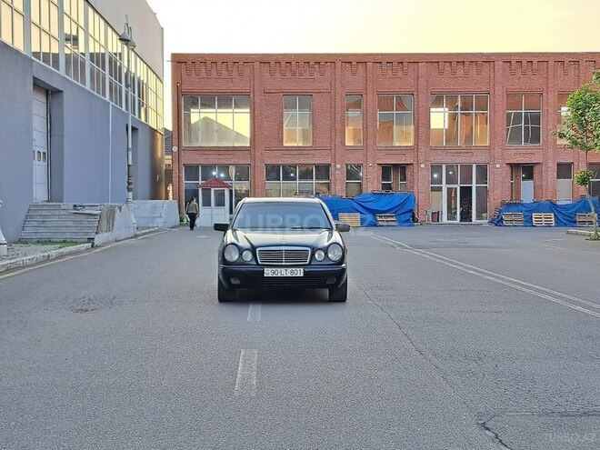 Mercedes E 240 1998, 337,412 km - 2.4 l - Gəncə
