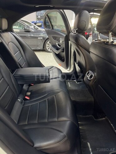 Mercedes C 300 2015, 179,900 km - 2.0 l - Sumqayıt