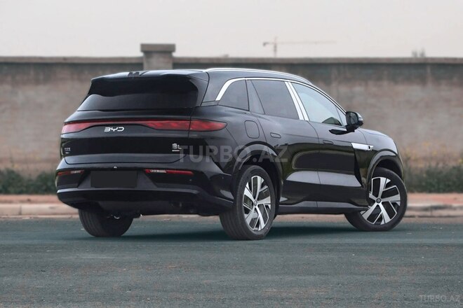 BYD Tang L-2