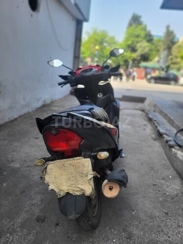 Yamaha RayZR Street Rally 125-4
