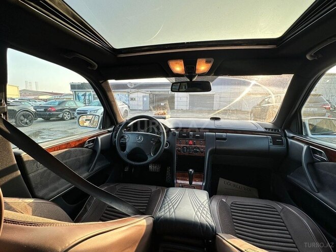 Mercedes E 200 2000, 285,666 km - 2.0 l - Bakı