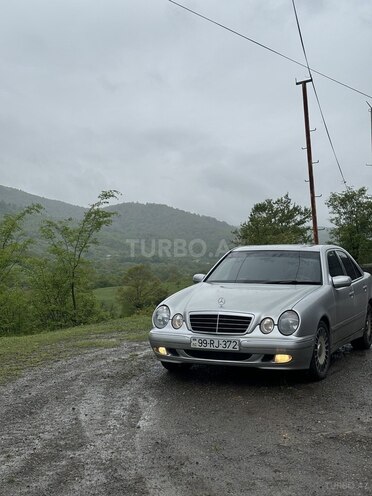 Mercedes E 200 2000, 285,666 km - 2.0 l - Bakı