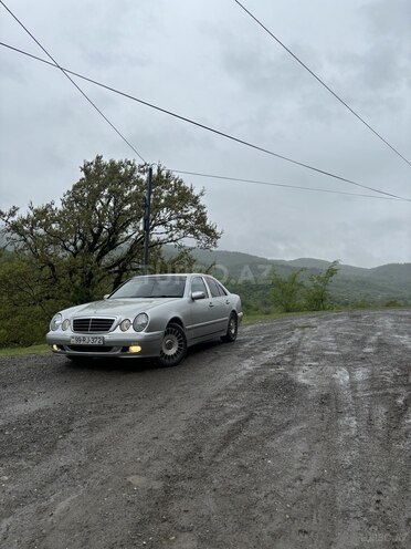 Mercedes E 200 2000, 285,666 km - 2.0 l - Bakı