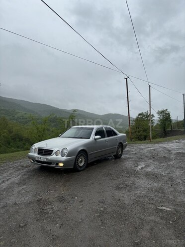 Mercedes E 200 2000, 285,666 km - 2.0 l - Bakı