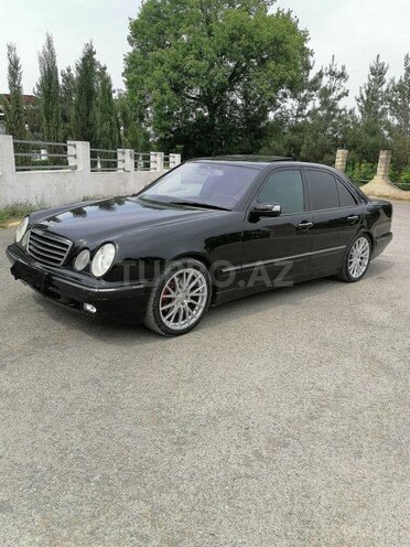 Mercedes E 280 2001, 396,200 km - 2.8 l - Bərdə
